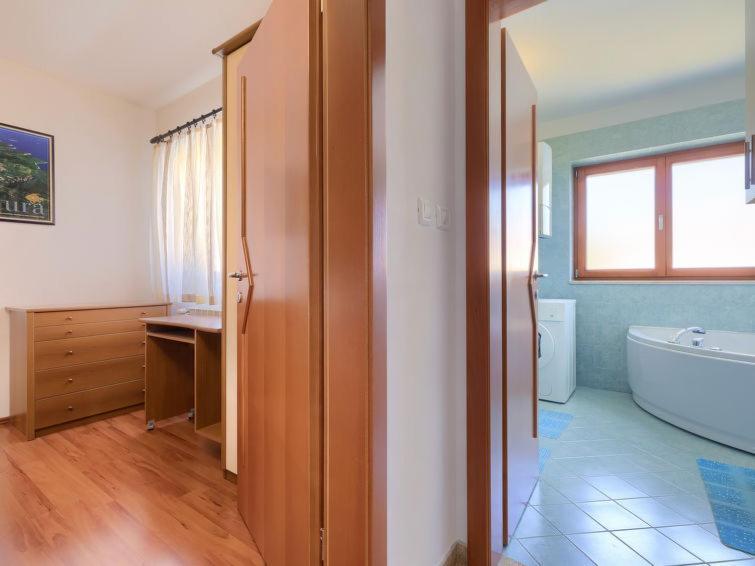 Apartment Matej Premantura Esterno foto