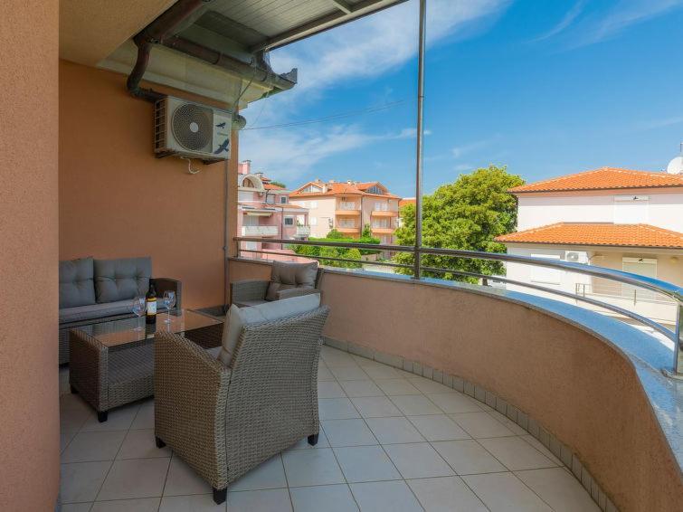 Apartment Matej Premantura Esterno foto